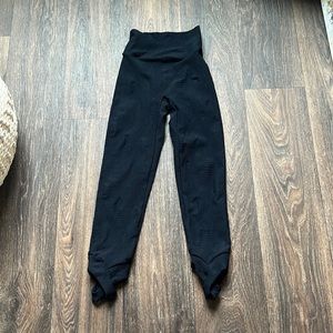 Devon Windsor Atlas Leggings in Black Textured